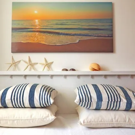 Apartment Del Mare 1 By Salento Affitti *